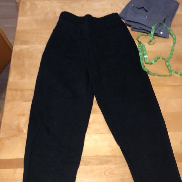 Hm Pants - Picture 2 of 4